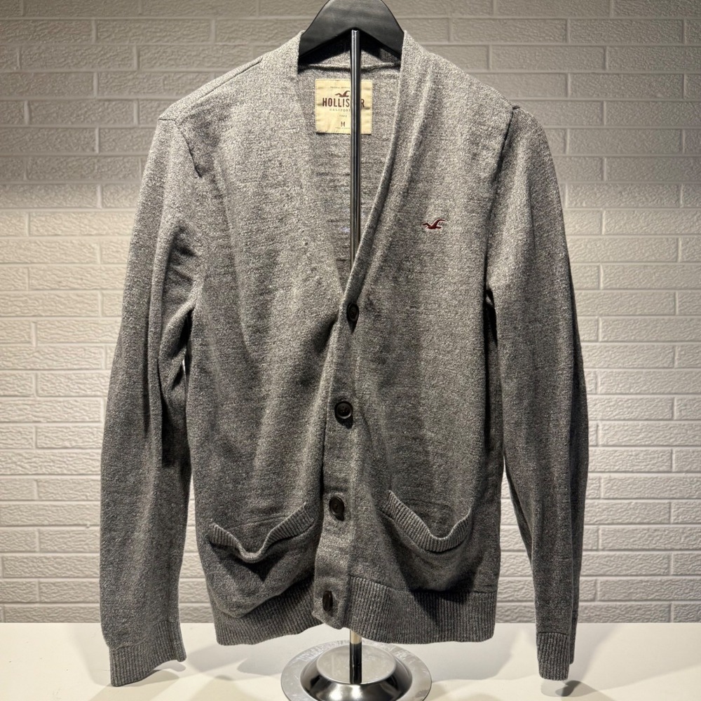Hollister Mens Gray Cardigan Sweater Medium‎ Bird Logo Classic Knit